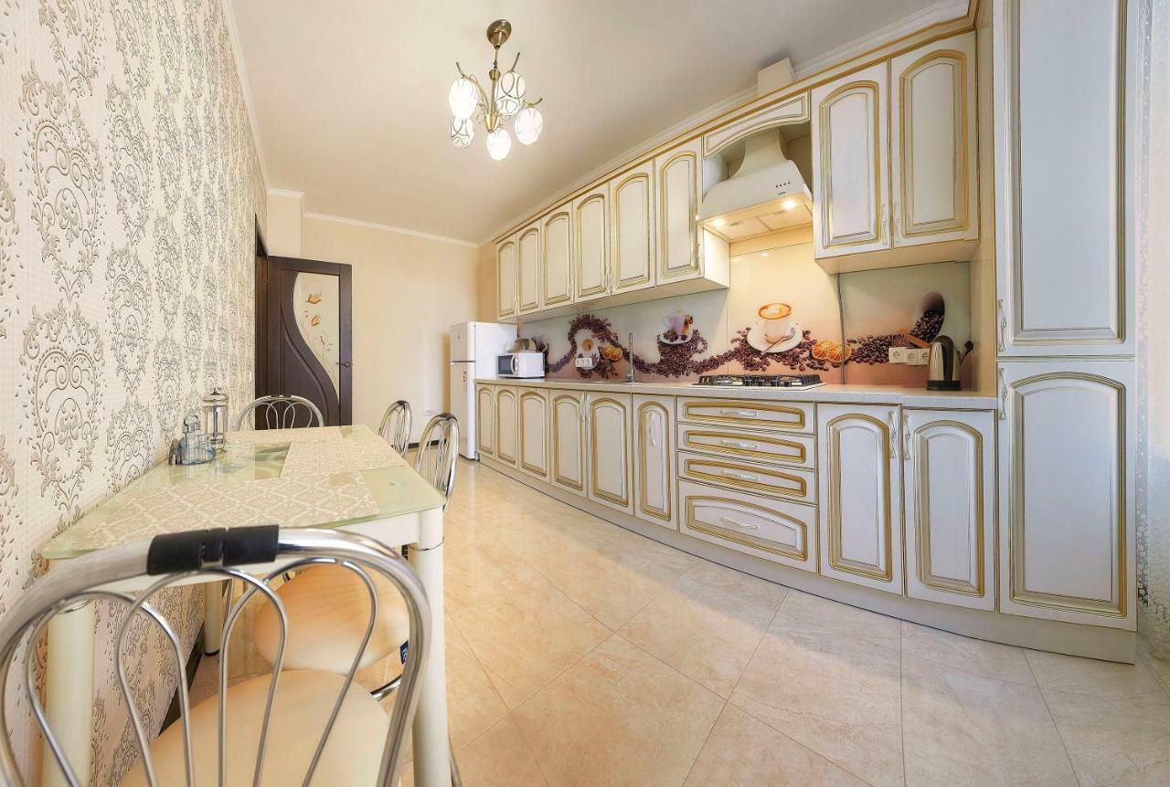 Luxury Apartament 2 Трускавец Экстерьер фото